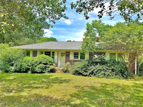 615 Hayes Rd, Starr, SC 29684 photo 1