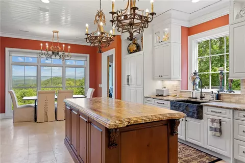 302 Top Ridge Dr, Sunset, SC 29685 photo 13