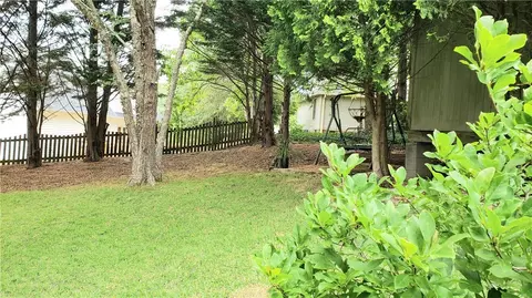 110 Nicholas Ct, Easley, SC 29640 photo 4