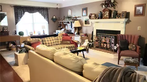 110 Nicholas Ct, Easley, SC 29640 photo 14