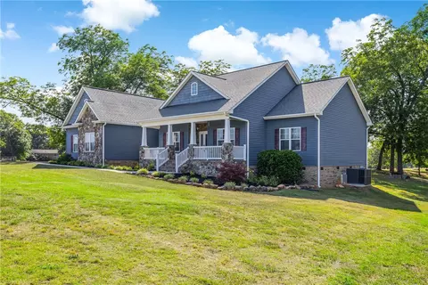 1590 Sauer Farm Rd, Honea Path, SC 29654 photo 3