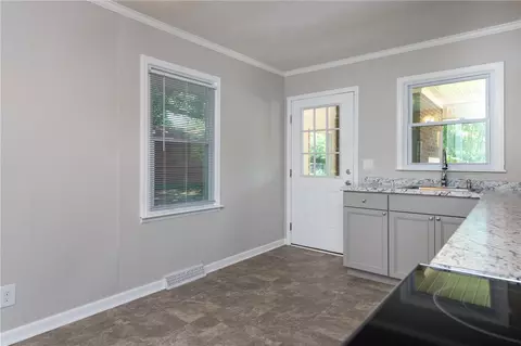 205 Preston St, Easley, SC 29640 photo 9