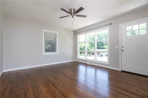 205 Preston St, Easley, SC 29640 photo 4