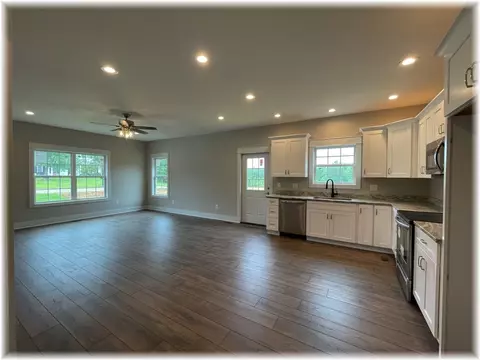 108 Jefferson Pl, Walhalla, SC 29691 photo 4