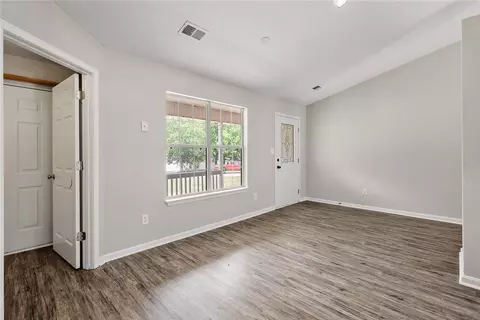128 Grouse Ct, Easley, SC 29642 photo 9