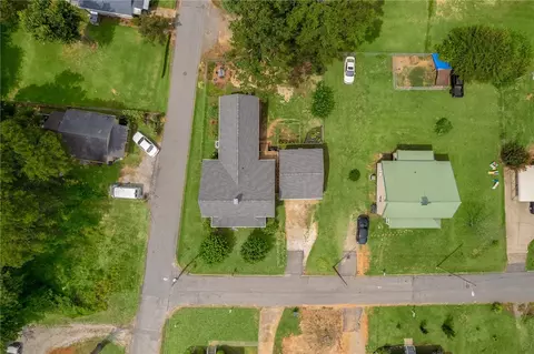 216 S 8th St, Easley, SC 29640 photo 33