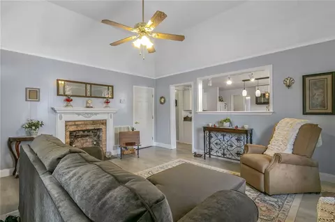 216 S 8th St, Easley, SC 29640 photo 7