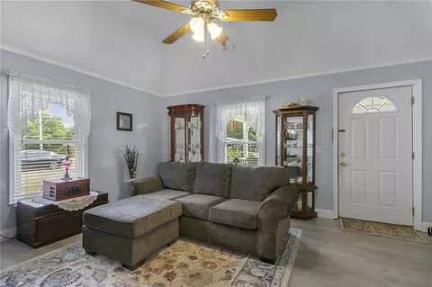 216 S 8th St, Easley, SC 29640 photo 6