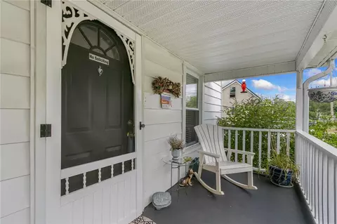 216 S 8th St, Easley, SC 29640 photo 5