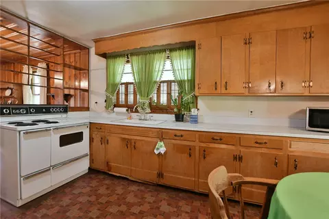 415 Washington Ave, Easley, SC 29642 photo 9