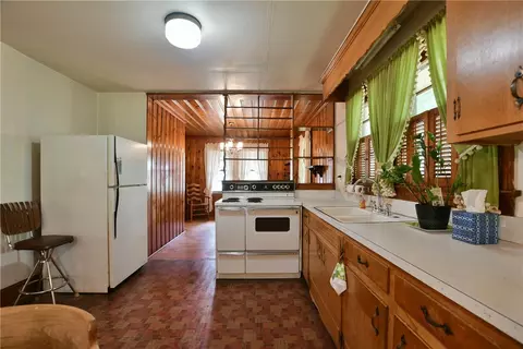 415 Washington Ave, Easley, SC 29642 photo 8