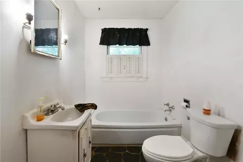 415 Washington Ave, Easley, SC 29642 photo 28