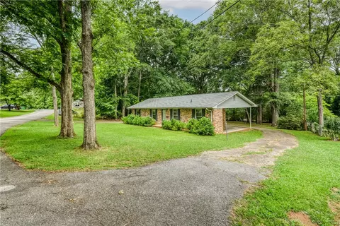 10 Pine Ln, Williamston, SC 29697 photo 3