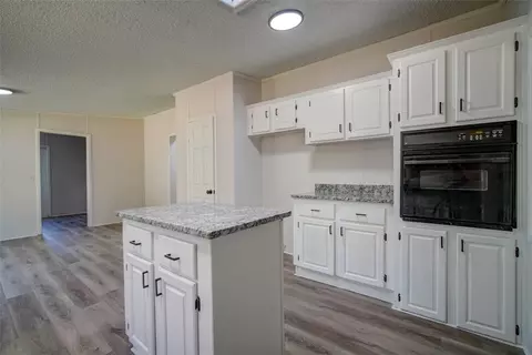340 Henderson Rd, Easley, SC 29642 photo 9