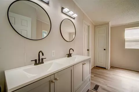 340 Henderson Rd, Easley, SC 29642 photo 21