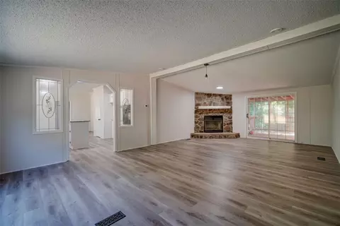 340 Henderson Rd, Easley, SC 29642 photo 5