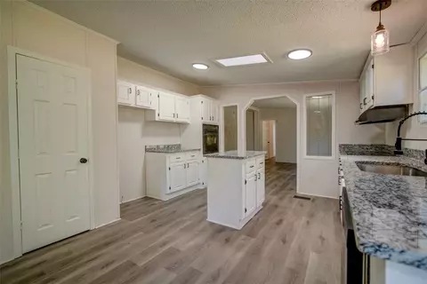 340 Henderson Rd, Easley, SC 29642 photo 10