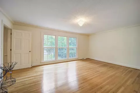 129 Paddock Dr, Greer, SC 29650 photo 18