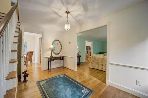 129 Paddock Dr, Greer, SC 29650 photo 4
