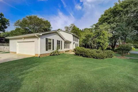 129 Paddock Dr, Greer, SC 29650 photo 37