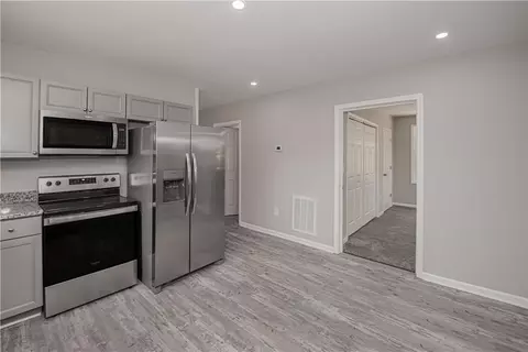 116 Cobb St, Easley, SC 29640 photo 32