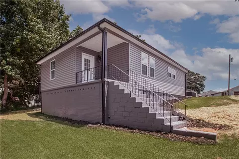 116 Cobb St, Easley, SC 29640 photo 1