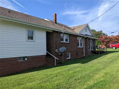 104 Brock Ave, Honea Path, SC 29654 photo 20