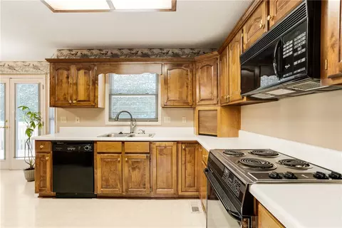 6233 Liberty Hwy, Pendleton, SC 29670 photo 12