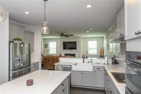 502 Heirloom Ct, Easley, SC 29642 photo 9