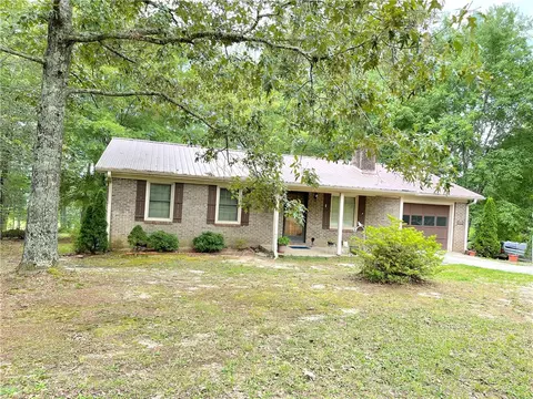 111 Chalmers Mountain Rd, Walhalla, SC 29691 photo 35