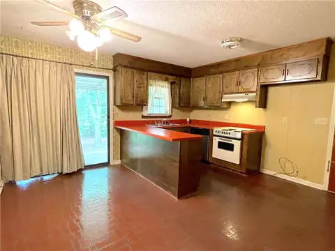 111 Chalmers Mountain Rd, Walhalla, SC 29691 photo 10