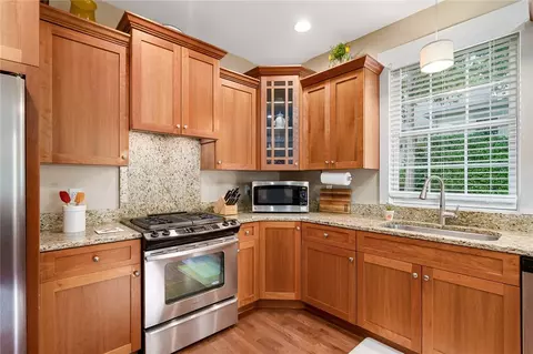157 Old Compton St, Pendleton, SC 29670 photo 9
