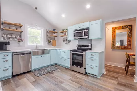 310 W Blue Ridge St, Pendleton, SC 29670 photo 10