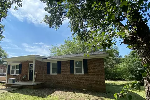 35 Randall St, Williamston, SC 29697 photo 5