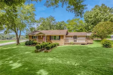 384 Blacksnake Rd, Pickens, SC 29671 photo 2