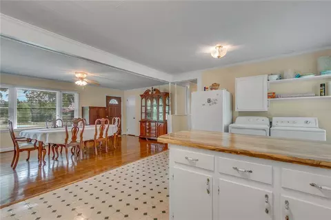 384 Blacksnake Rd, Pickens, SC 29671 photo 10
