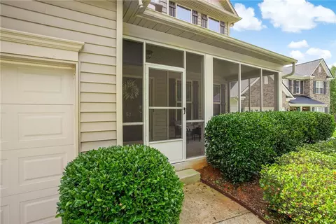 51 Killarney Ln, Greer, SC 29650 photo 2