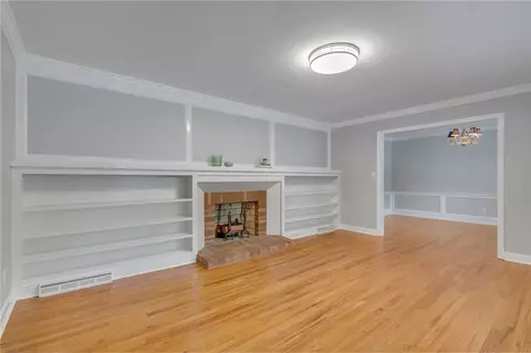409 Stewart Dr, Easley, SC 29640 photo 4