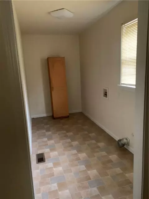 7 Hammett St, Honea Path, SC 29654 photo 13