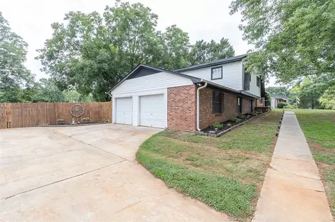 1006 Windwood Dr, Anderson, SC 29621 photo 5