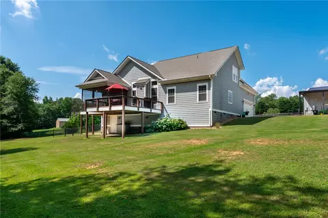 161 Hickory Rd, Williamston, SC 29697 photo 5