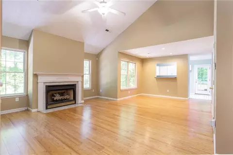 102 Montpelier Dr, Pendleton, SC 29670 photo 9