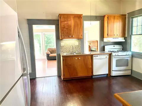 616 S Mechanic St, Pendleton, SC 29670 photo 8