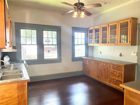 616 S Mechanic St, Pendleton, SC 29670 photo 9