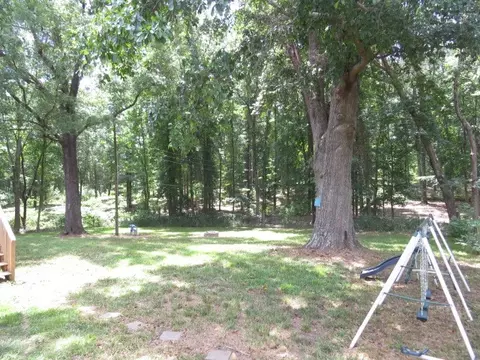 739 Cherokee Rd, Pelzer, SC 29669 photo 8