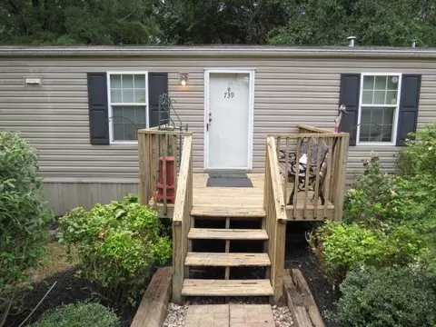739 Cherokee Rd, Pelzer, SC 29669 photo 2