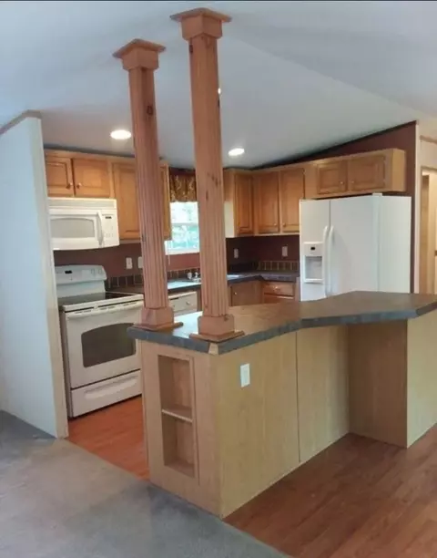 739 Cherokee Rd, Pelzer, SC 29669 photo 14