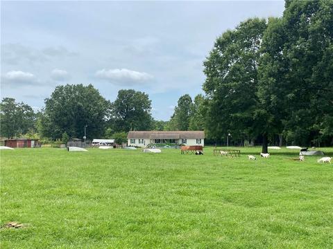 1908 Warner Rd, Saluda, SC 29138 photo 1