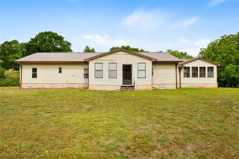 3120 Middleton Rd, Starr, SC 29684 photo 2