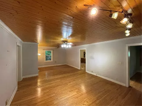 227 Spring St, Central, SC 29630 photo 7